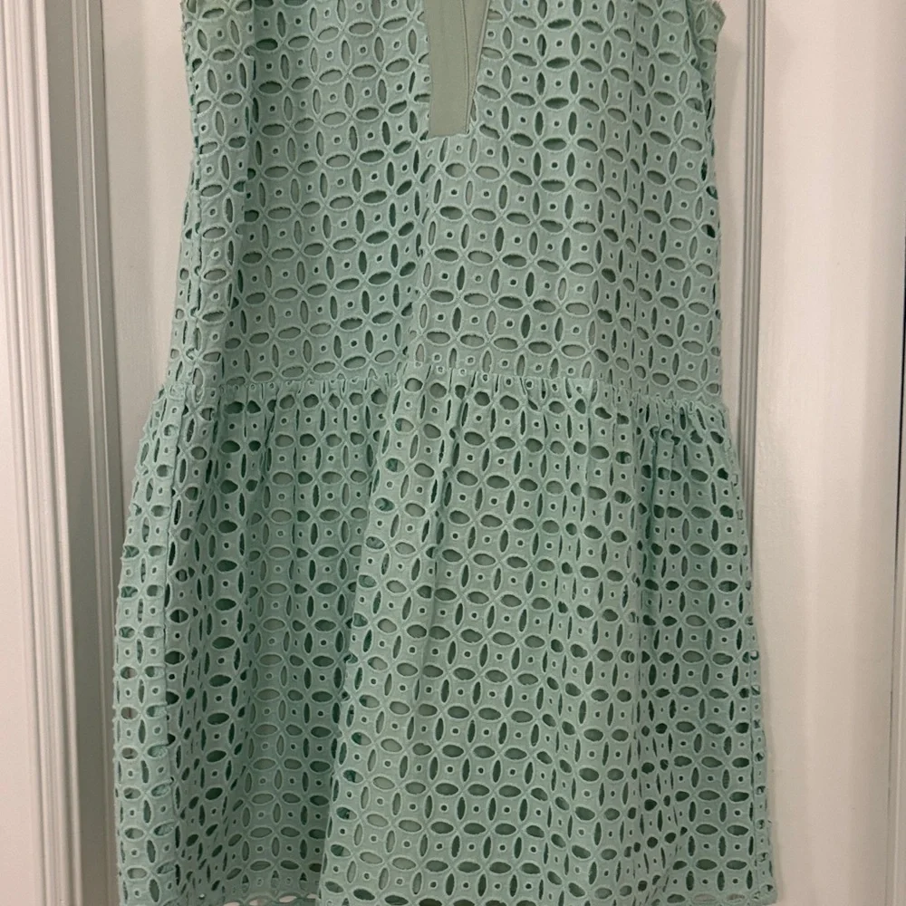 Mint Green Sleeveless Eyelet Dress - Picture 3 of 6